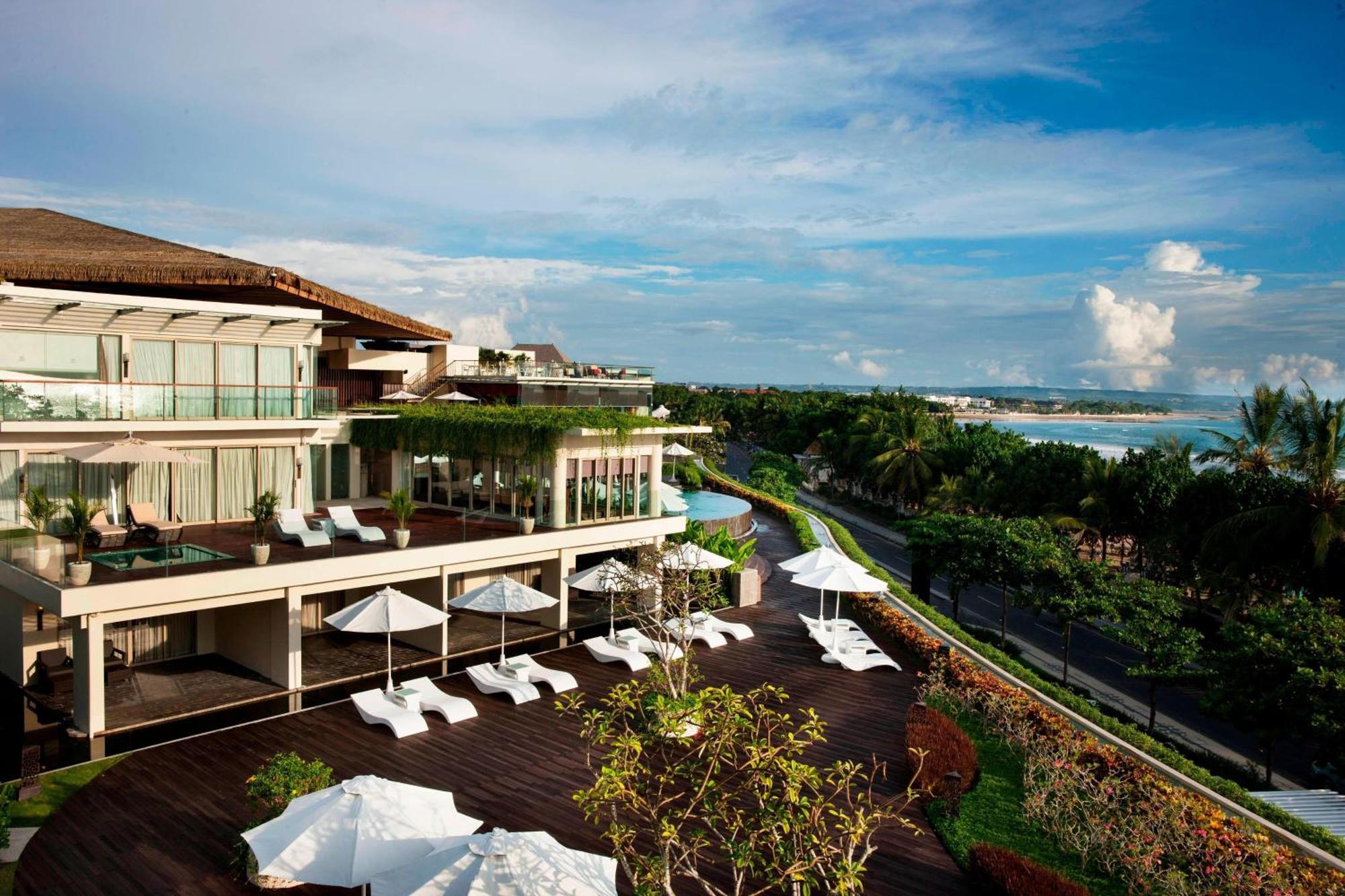 Sheraton Bali Kuta Resort Exterior photo